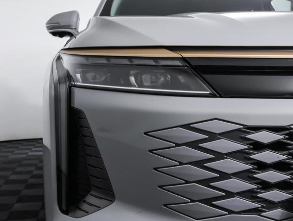 Exeed RX с пробегом 2023 года, цена 3 090 000 рублей, 27100 км, внедорожник, Автокод Объявления