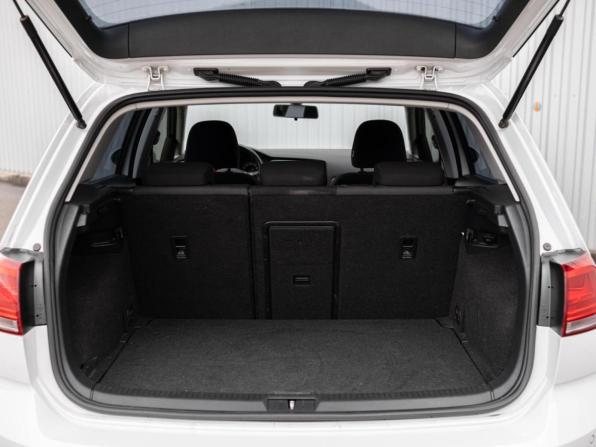 Volkswagen Golf VII с пробегом 2014 года, цена 1 479 000 рублей, 122709 км, хэтчбек, Автокод Объявления
