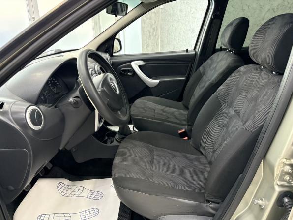 Renault Logan I Рестайлинг с пробегом 2013 года, цена 549 000 рублей, 214586 км, седан, Автокод Объявления