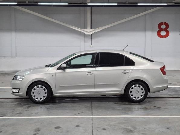 Skoda Rapid I с пробегом 2016 года, цена 799 000 рублей, 245373 км, лифтбек, Автокод Объявления