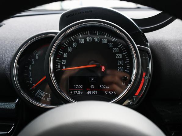 Mini Clubman II Рестайлинг с пробегом 2021 года, цена 2 398 000 рублей, 49056 км, универсал, Автокод Объявления