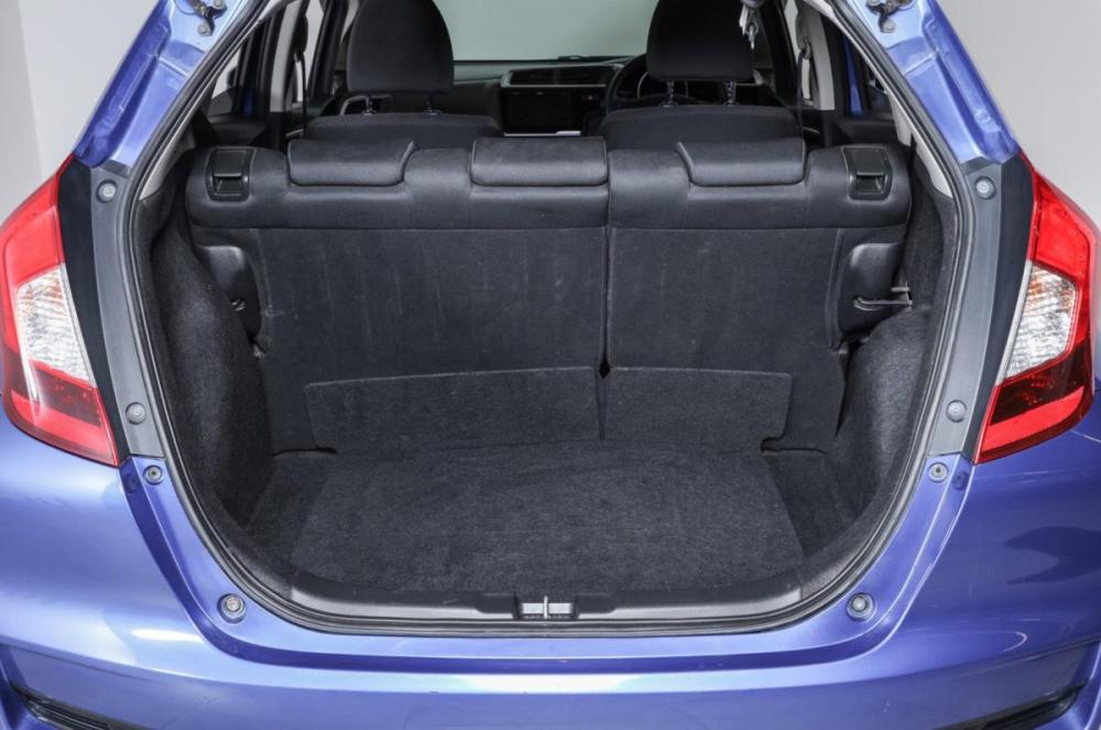 Honda Fit III Рестайлинг Новосибирск  - изображение 20