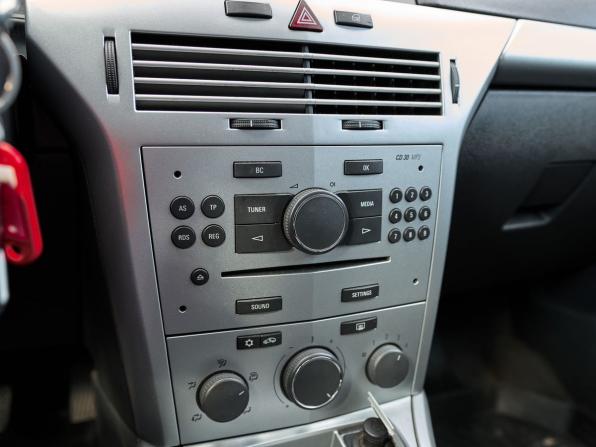 Opel Astra H Рестайлинг с пробегом 2012 года, цена 590 000 рублей, 148545 км, хэтчбек, Автокод Объявления