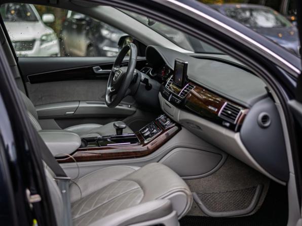 Audi A8 III (D4) Рестайлинг с пробегом 2013 года, цена 2 200 000 рублей, 105887 км, седан, Автокод Объявления