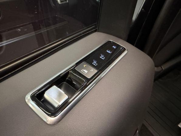 Land Rover Range Rover IV Рестайлинг с пробегом 2021 года, цена 10 500 000 рублей, 66833 км, внедорожник, Автокод Объявления