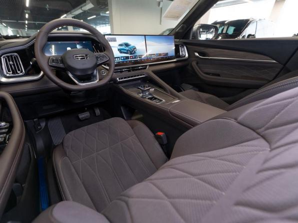 Geely Monjaro I Рестайлинг 2 с пробегом 2025 года, цена 4 250 000 рублей, 15 км, внедорожник, Автокод Объявления