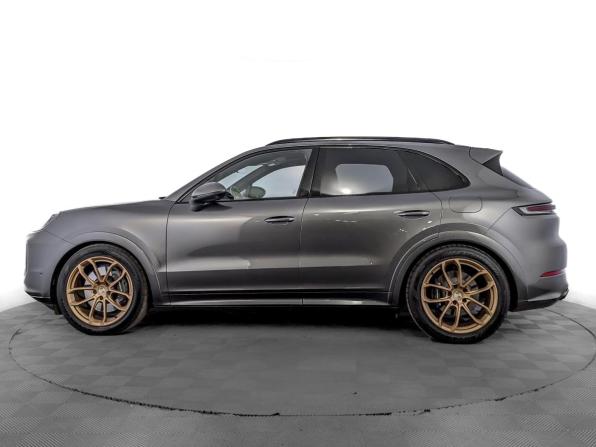 Porsche Cayenne III Рестайлинг с пробегом 2025 года, цена 15 500 000 рублей, 30174 км, внедорожник, Автокод Объявления
