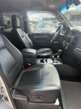 Mitsubishi Pajero IV Рестайлинг 1 с пробегом 2011 года, цена 1 645 000 рублей, 290000 км, внедорожник, Автокод Объявления