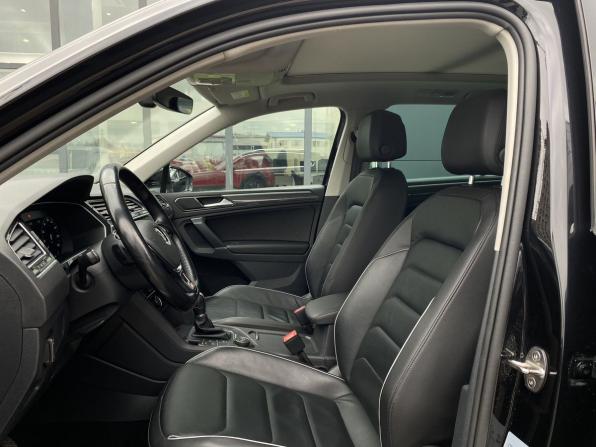 Volkswagen Tiguan II с пробегом 2017 года, цена 2 859 000 рублей, 115851 км, внедорожник, Автокод Объявления