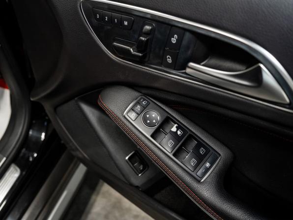 Mercedes-Benz GLA I (X156) с пробегом 2014 года, цена 1 450 000 рублей, 105980 км, внедорожник, Автокод Объявления