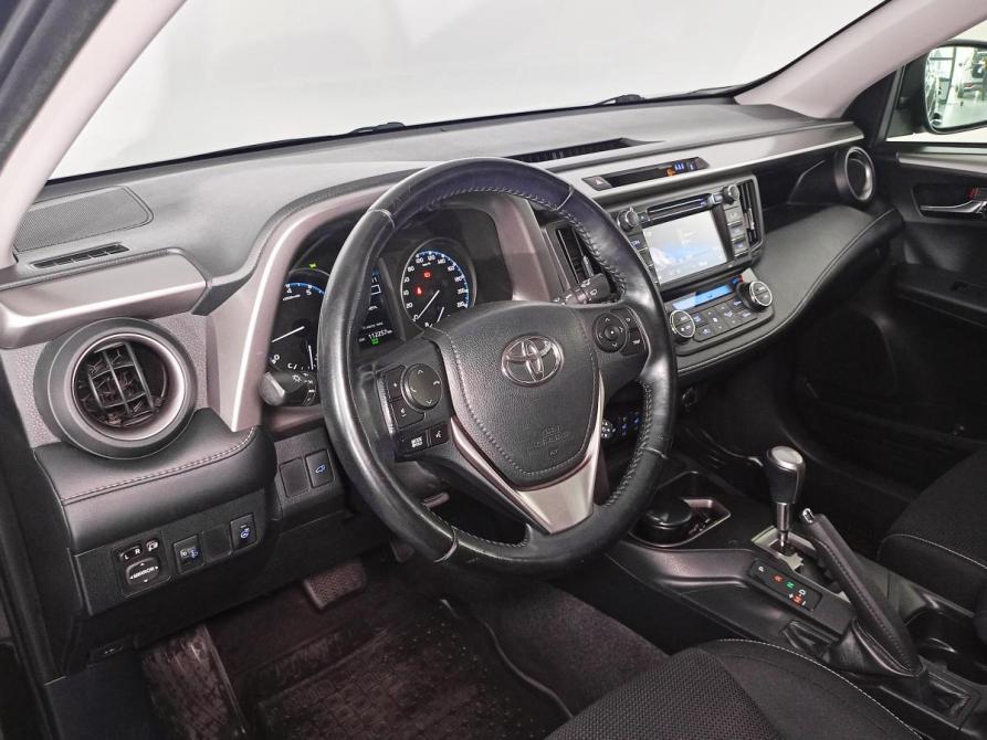 Toyota RAV4 IV (XA40) Рестайлинг Казань  - изображение 8
