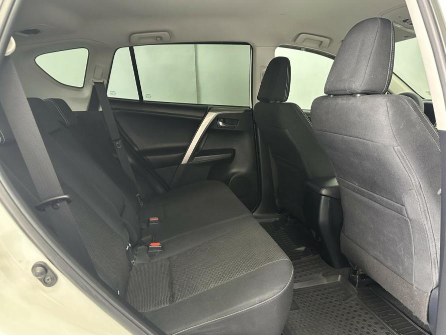 Toyota RAV4 IV (XA40) Рестайлинг Красноярск  - изображение 5