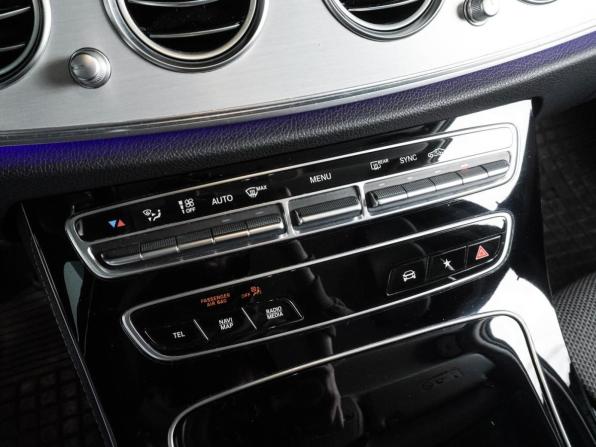 Mercedes-Benz E-Класс V (W213 S213 C238) Рестайлинг с пробегом 2021 года, цена 4 769 000 рублей, 90543 км, седан, Автокод Объявления