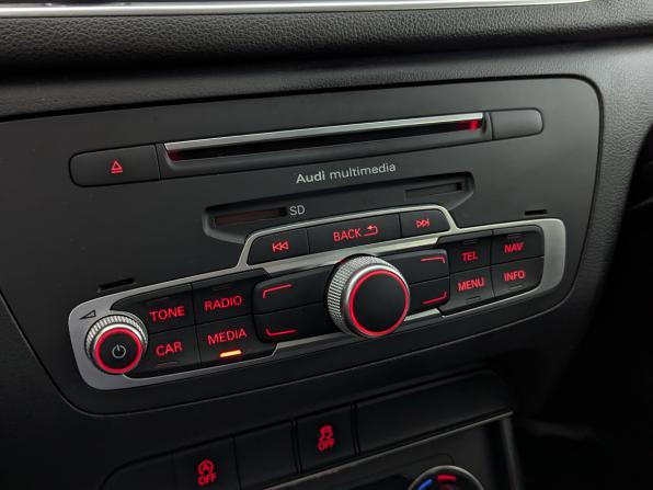 Audi Q3 I (8U) Рестайлинг с пробегом 2015 года, цена 2 125 000 рублей, 91371 км, внедорожник, Автокод Объявления