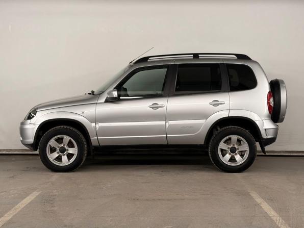 Chevrolet Niva I Рестайлинг с пробегом 2019 года, цена 830 000 рублей, 76422 км, внедорожник, Автокод Объявления