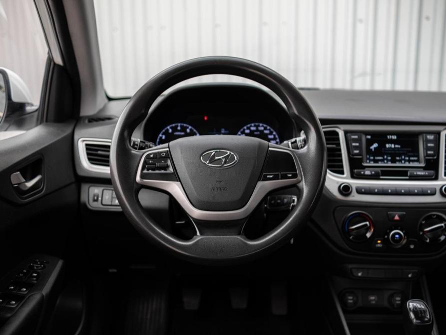 Hyundai Solaris II Сочи  - изображение 12