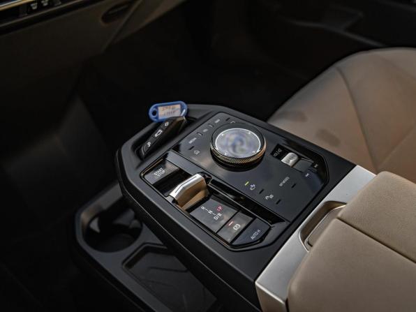 BMW iX I (I20) с пробегом 2021 года, цена 4 680 000 рублей, 72305 км, внедорожник, Автокод Объявления