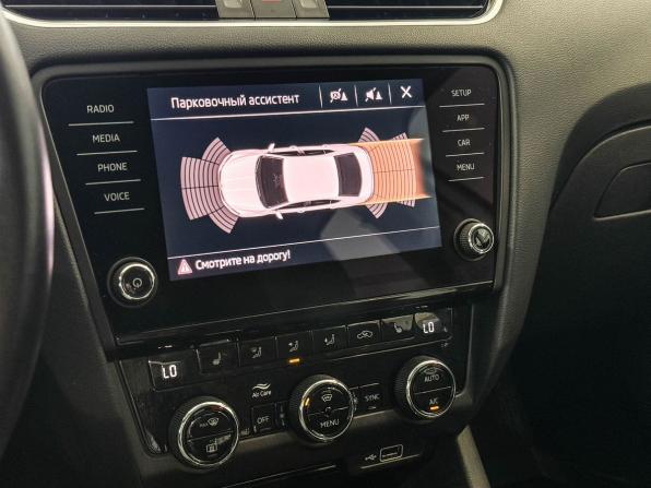 Skoda Octavia III (A7) Рестайлинг с пробегом 2018 года, цена 1 985 000 рублей, 88251 км, лифтбек, Автокод Объявления