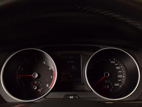Volkswagen Tiguan II Рестайлинг с пробегом 2021 года, цена 2 585 995 рублей, 35609 км, внедорожник, Автокод Объявления