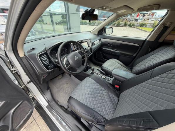 Mitsubishi Outlander III с пробегом 2012 года, цена 1 290 000 рублей, 239679 км, внедорожник, Автокод Объявления
