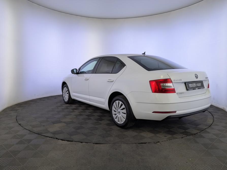 Skoda Octavia III (A7) Рестайлинг Москва  - изображение 7