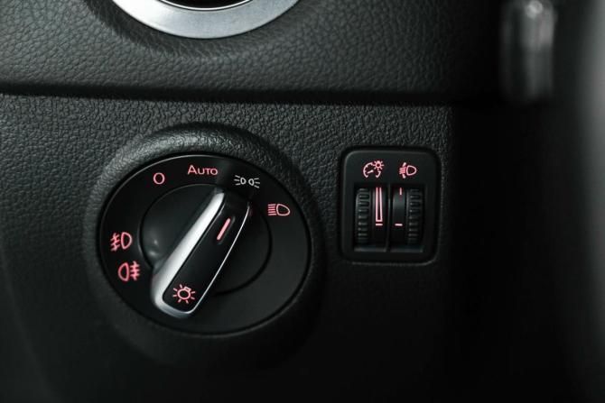 Volkswagen Tiguan I Рестайлинг с пробегом 2016 года, цена 1 130 000 рублей, 251419 км, внедорожник, Автокод Объявления