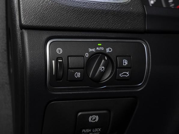 Volvo S60 II Рестайлинг с пробегом 2014 года, цена 1 379 000 рублей, 189320 км, седан, Автокод Объявления