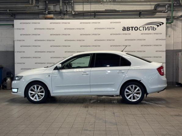 Skoda Rapid I с пробегом 2016 года, цена 1 049 000 рублей, 115680 км, лифтбек, Автокод Объявления