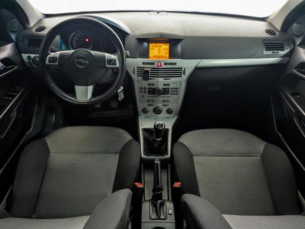 Opel Astra H Рестайлинг с пробегом 2011 года, цена 549 900 рублей, 195000 км, хэтчбек, Автокод Объявления