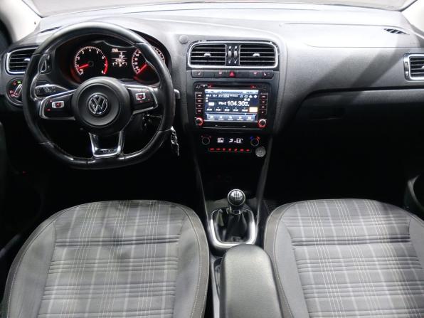 Volkswagen Polo V Рестайлинг с пробегом 2017 года, цена 1 150 000 рублей, 137680 км, седан, Автокод Объявления