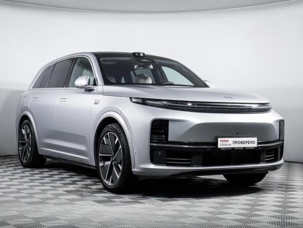 Li Auto (Lixiang) L7 I Рестайлинг с пробегом 2025 года, цена 8 200 000 рублей, 13410 км, внедорожник, Автокод Объявления