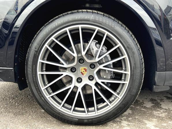 Porsche Cayenne III с пробегом 2019 года, цена 6 650 000 рублей, 121032 км, внедорожник, Автокод Объявления