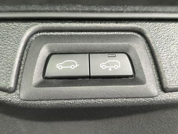 BMW X7 I (G07) с пробегом 2021 года, цена 9 106 000 рублей, 88700 км, внедорожник, Автокод Объявления