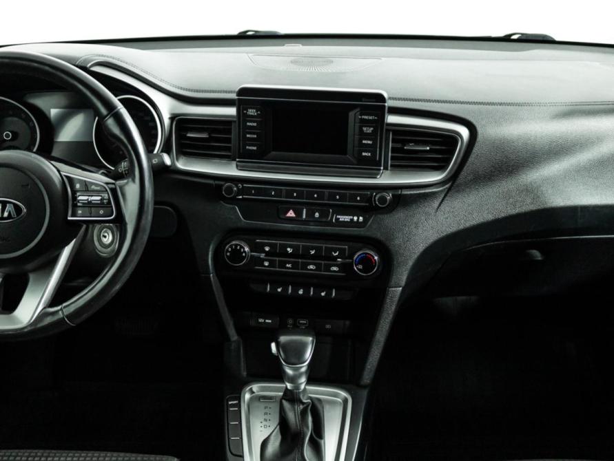 Kia Ceed III Санкт-Петербург  - изображение 15