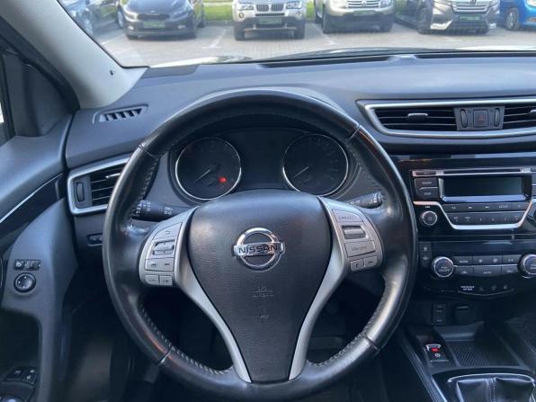 Nissan Qashqai II с пробегом 2017 года, цена 1 740 000 рублей, 103849 км, внедорожник, Автокод Объявления