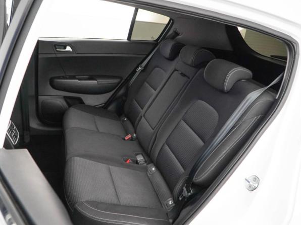 Kia Sportage IV Рестайлинг с пробегом 2020 года, цена 1 749 999 рублей, 229287 км, внедорожник, Автокод Объявления