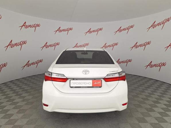 Toyota Corolla XI (E160 E170 E180) Рестайлинг 1 с пробегом 2017 года, цена 1 649 000 рублей, 127422 км, седан, Автокод Объявления
