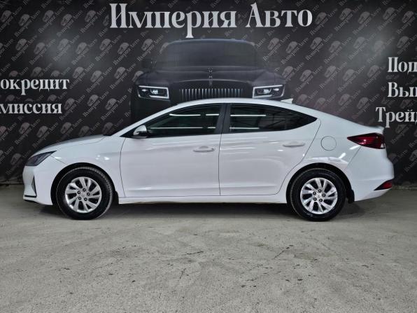 Hyundai Elantra VI (AD) Рестайлинг с пробегом 2019 года, цена 995 000 рублей, 196900 км, седан, Автокод Объявления