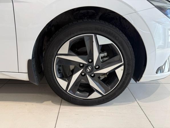 Hyundai Elantra VII (CN7) с пробегом 2023 года, цена 2 299 000 рублей, 60000 км, седан, Автокод Объявления