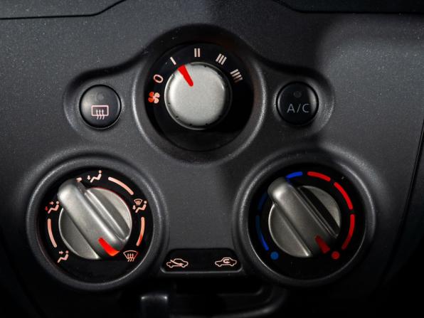 Nissan Note II Рестайлинг с пробегом 2017 года, цена 885 500 рублей, 117811 км, хэтчбек, Автокод Объявления
