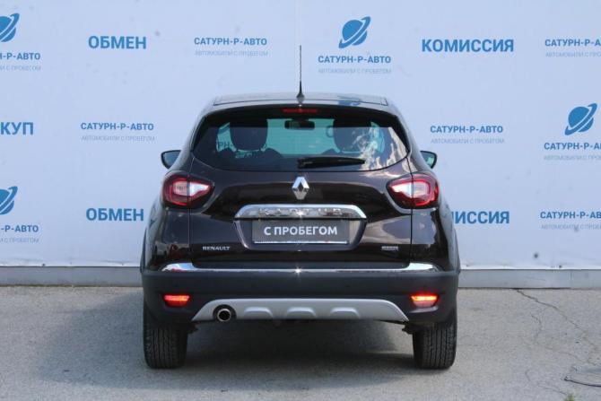 Renault Kaptur I с пробегом 2018 года, цена 1 590 000 рублей, 120000 км, внедорожник, Автокод Объявления