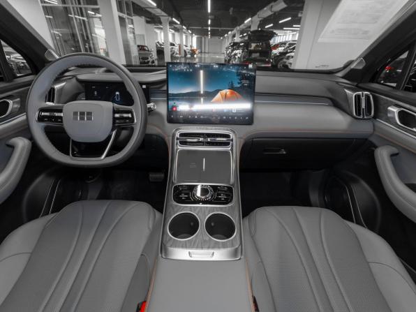 Geely Galaxy M7 с пробегом 2026 года, цена 3 900 000 рублей, 25 км, внедорожник, Автокод Объявления