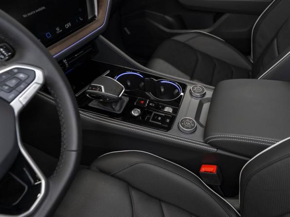Volkswagen Touareg III Рестайлинг с пробегом 2026 года, цена 11 750 000 рублей, 18 км, внедорожник, Автокод Объявления