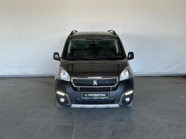 Peugeot Partner II Рестайлинг 2 с пробегом 2016 года, цена 850 000 рублей, 233522 км, компактвэн, Автокод Объявления