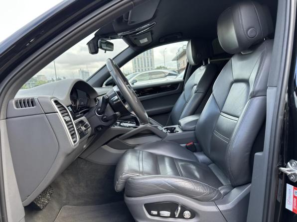 Porsche Cayenne III с пробегом 2018 года, цена 4 900 000 рублей, 147501 км, внедорожник, Автокод Объявления