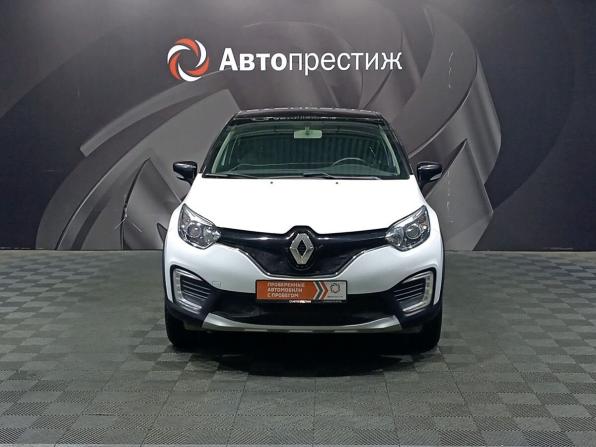 Renault Kaptur I с пробегом 2018 года, цена 1 570 000 рублей, 116260 км, внедорожник, Автокод Объявления