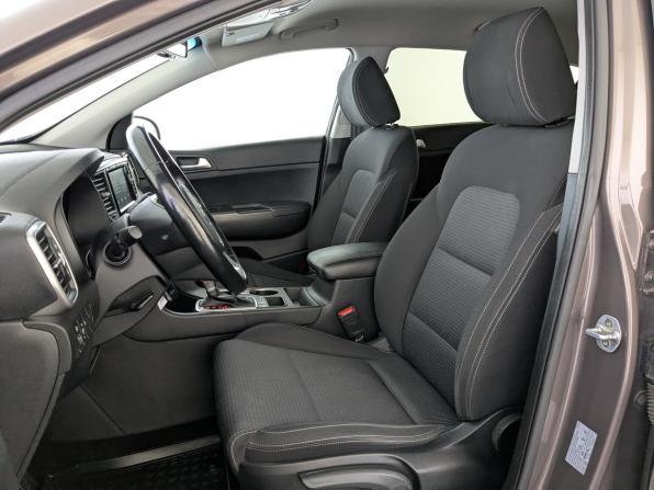 Kia Sportage IV Рестайлинг с пробегом 2018 года, цена 1 890 000 рублей, 145303 км, внедорожник, Автокод Объявления