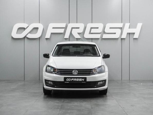 Volkswagen Polo V Рестайлинг с пробегом 2019 года, цена 1 198 000 рублей, 110883 км, седан, Автокод Объявления