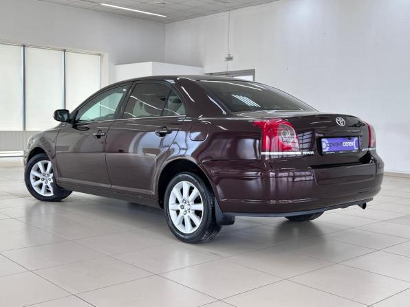 Toyota Avensis II Рестайлинг с пробегом 2007 года, цена 770 000 рублей, 297500 км, седан, Автокод Объявления
