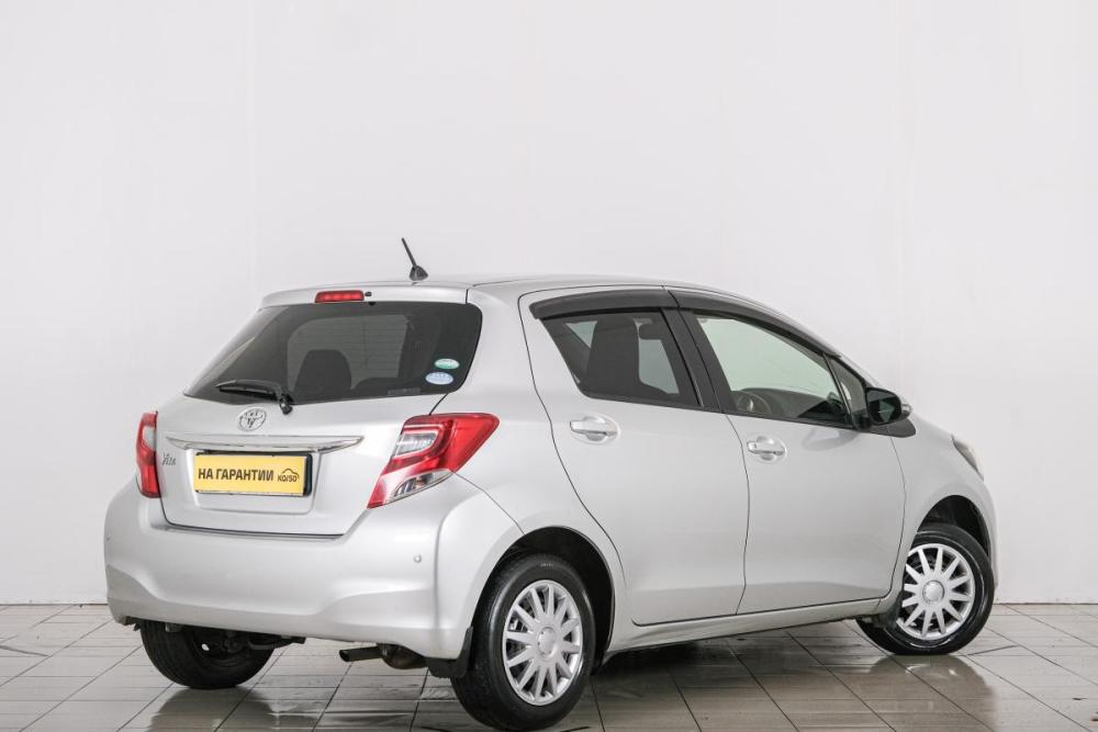 Toyota Vitz III (XP130) Рестайлинг Красноярск  - изображение 7